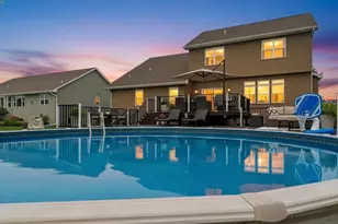 3518 Mayapple Dr, Green Bay, WI 54311 - Photo 2