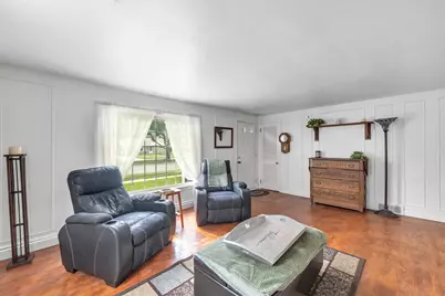 1033 Royal Boulevard, Green Bay, WI 54303 - Photo 10