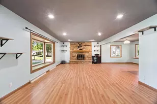155 Woodward St, Fond du Lac, WI 54935 - Photo 2