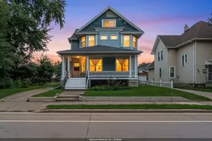 912 Jackson St, Oshkosh, WI 54901 - Photo 1