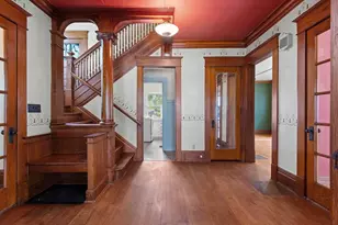 912 Jackson St, Oshkosh, WI 54901 - Photo 4