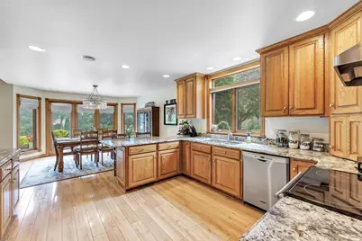 1414 Melissa Lane, New Holstein, WI 53061 - Photo 10