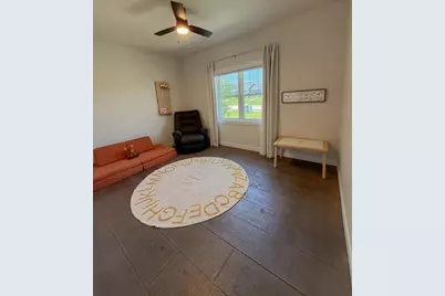 1310 Greyhound Street, Kaukauna, WI 54130 - Photo 6