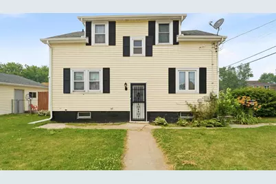 2201 11th Street, Two Rivers, WI 54241 - Photo 4