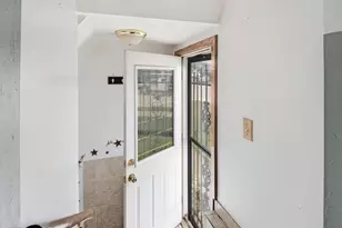 2201 11th St, Two Rivers, WI 54241 - Photo 16