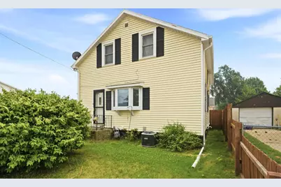 2201 11th Street, Two Rivers, WI 54241 - Photo 2