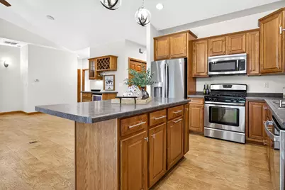 1717 Oak Hollow Lane, Neenah, WI 54956 - Photo 24