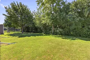 1717 Oak Hollow Ln, Neenah, WI 54956 - Photo 58
