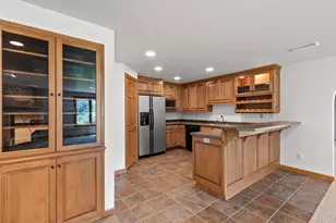 3036 Warm Springs Dr, Green Bay, WI 54311 - Photo 38