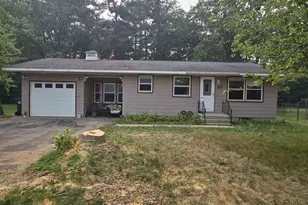 620 S Waupaca St, Wautoma, WI 54982 - Photo 1