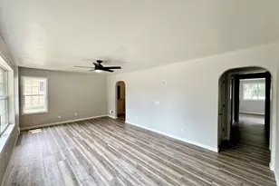 139 N Wood Ave, Peshtigo, WI 54157 - Photo 4