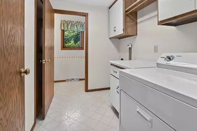 713 Canberry Court, De Pere, WI 54115 - Photo 22