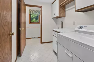 713 Canberry Ct, De Pere, WI 54115 - Photo 22