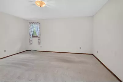 713 Canberry Court, De Pere, WI 54115 - Photo 28