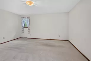 713 Canberry Ct, De Pere, WI 54115 - Photo 28