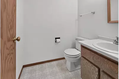 713 Canberry Court, De Pere, WI 54115 - Photo 24