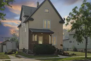 407 Walker St, Fond du Lac, WI 54935 - Photo 1