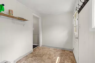 1221 Manitowoc Rd, Menasha, WI 54952 - Photo 10