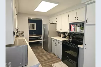 3241 S Clay Street, Green Bay, WI 54301 - Photo 16