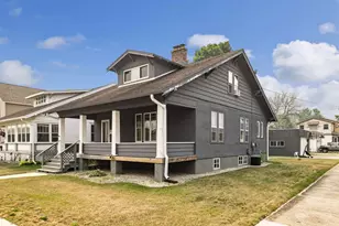 1517 16th Ave, Menominee, MI 49858 - Photo 1