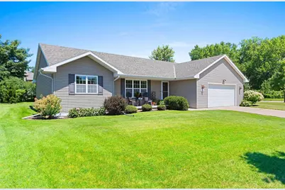 3405 Paula Street, Green Bay, WI 54311 - Photo 2