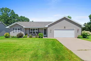 3405 Paula St, Green Bay, WI 54311 - Photo 1