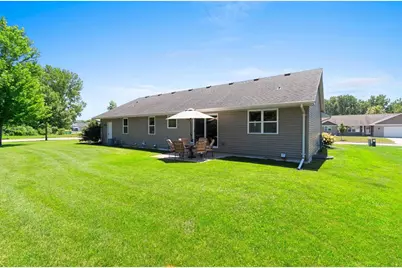 3405 Paula Street, Green Bay, WI 54311 - Photo 10