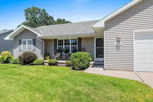 3405 Paula St, Green Bay, WI 54311 - Photo 4