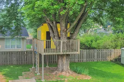 559 Hilltop Drive, Green Bay, WI 54301 - Photo 40