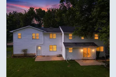 559 Hilltop Drive, Green Bay, WI 54301 - Photo 2