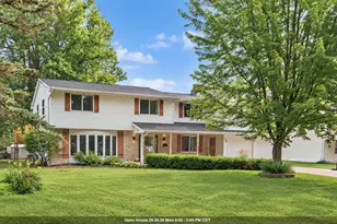559 Hilltop Dr, Green Bay, WI 54301 - Photo 1