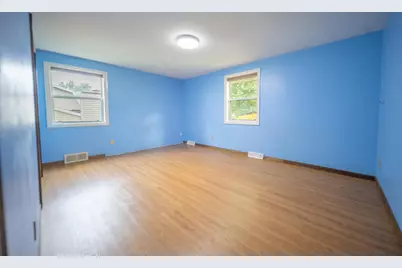 559 Hilltop Drive, Green Bay, WI 54301 - Photo 20