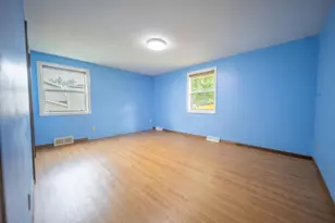 559 Hilltop Dr, Green Bay, WI 54301 - Photo 20