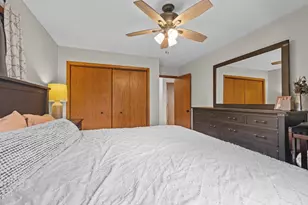 405 W Greenfield Ave, Algoma, WI 54201 - Photo 18