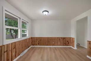 2320 Manitowoc Rd, Green Bay, WI 54311 - Photo 6