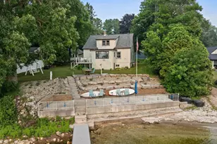 3887 Bay Shore Dr, Sturgeon Bay, WI 54235 - Photo 4
