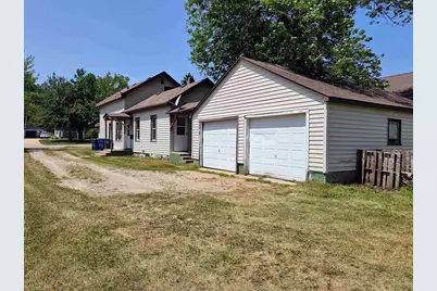 225 S Main Street, Iola, WI 54945 - Photo 22