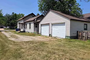 225 S Main St, Iola, WI 54945 - Photo 22
