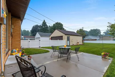 1237 Bond Street, Green Bay, WI 54303 - Photo 52