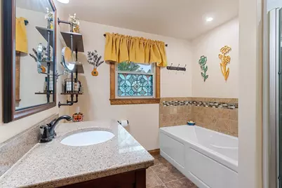1237 Bond Street, Green Bay, WI 54303 - Photo 34
