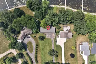 2507 Edgewood Ln, Oshkosh, WI 54904 - Photo 50