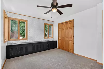 2507 Edgewood Lane, Oshkosh, WI 54904 - Photo 32
