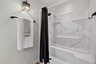 2507 Edgewood Ln, Oshkosh, WI 54904 - Photo 30