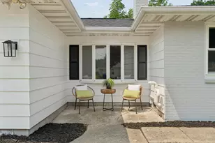 2219 N Union St, Appleton, WI 54911 - Photo 2