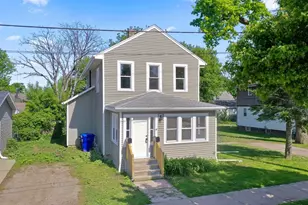 714 N Bateman St, Appleton, WI 54911 - Photo 2