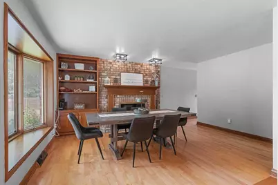 2615 Edgewood Lane, Green Bay, WI 54302 - Photo 12