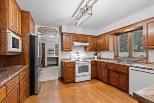 2615 Edgewood Ln, Green Bay, WI 54302 - Photo 20