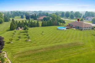 2514 Serene Ct, De Pere, WI 54115 - Photo 2