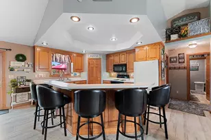 2514 Serene Ct, De Pere, WI 54115 - Photo 10