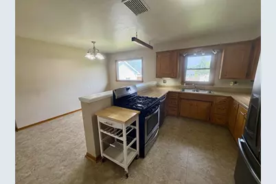 416 Park Street, Green Bay, WI 54303 - Photo 8